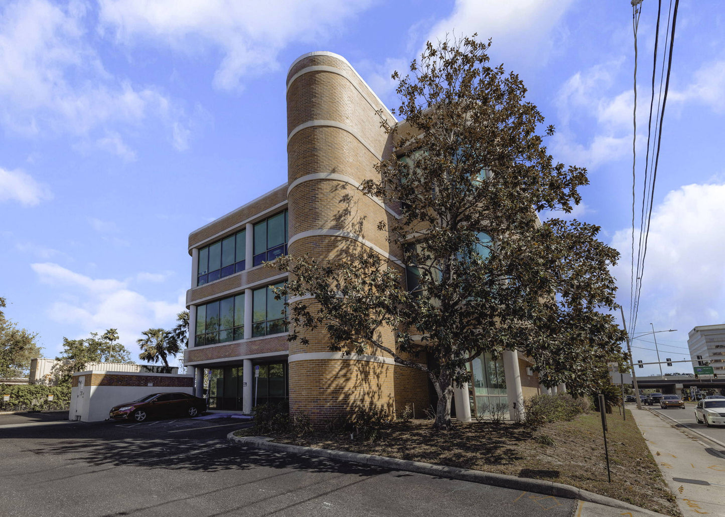 For Lease: 701 N Westshore Blvd, Tampa, FL 33609