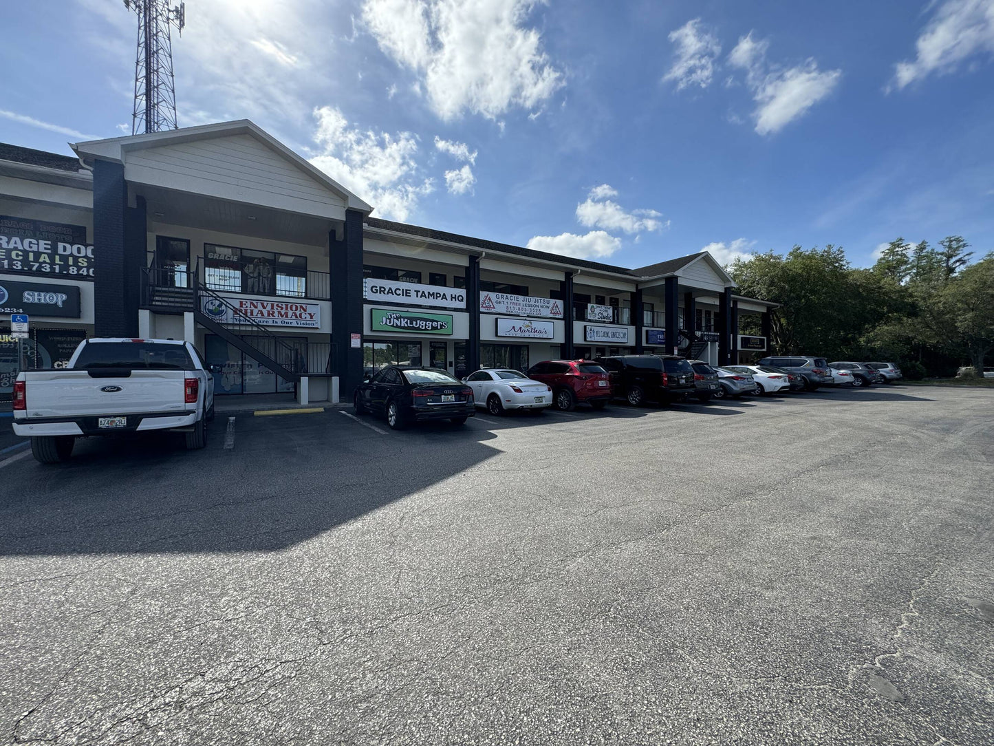 For Lease: 18125 US-41 Lutz, FL 33549