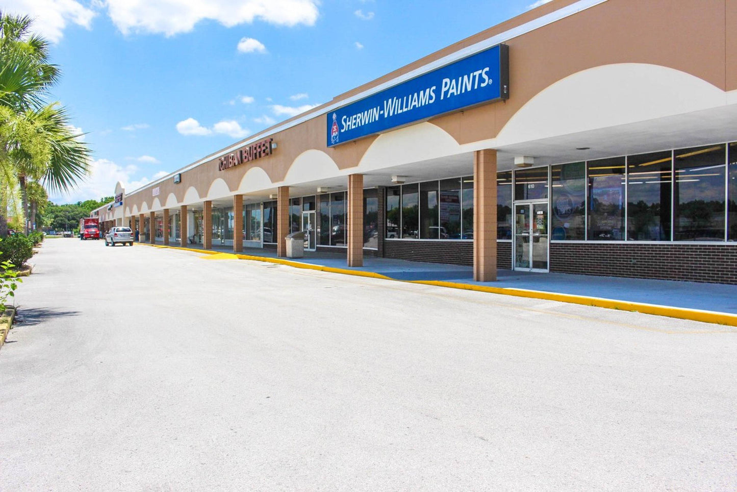 For Lease: 744 SE US Hwy 19 Crystal River, FL 34429