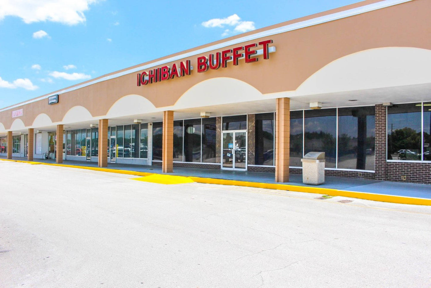 For Lease: 744 SE US Hwy 19 Crystal River, FL 34429