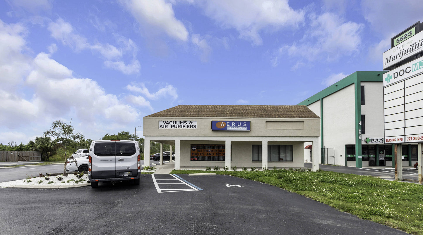 For Lease: 5609 US-19, New Port Richey, FL 34652