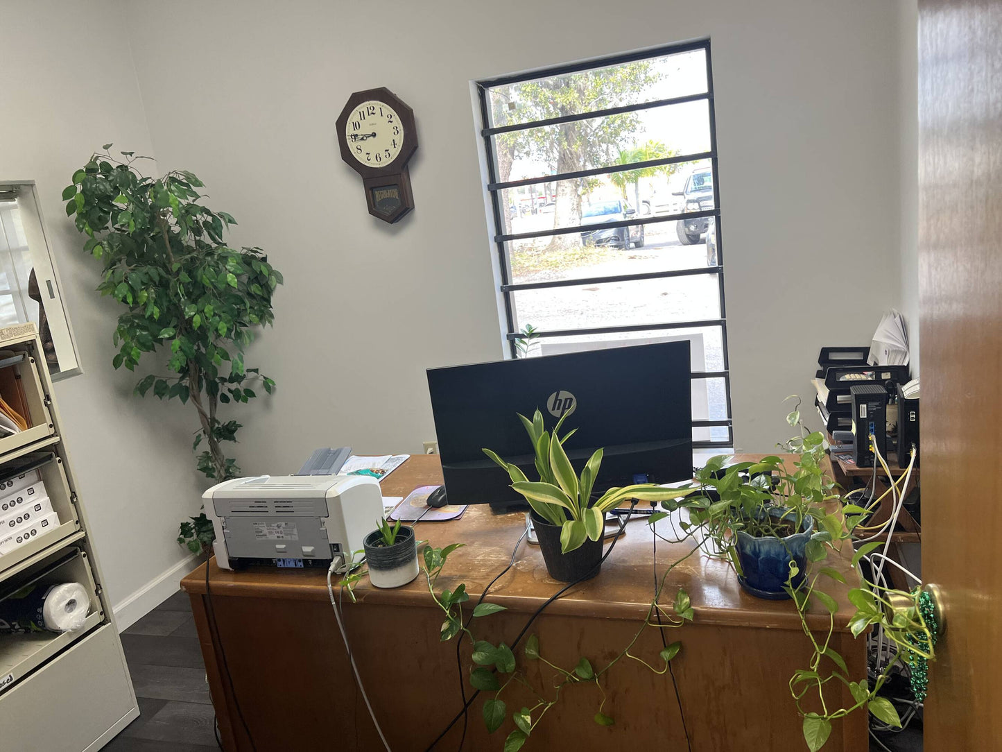 For Lease: 18125 US-41 Lutz, FL 33549