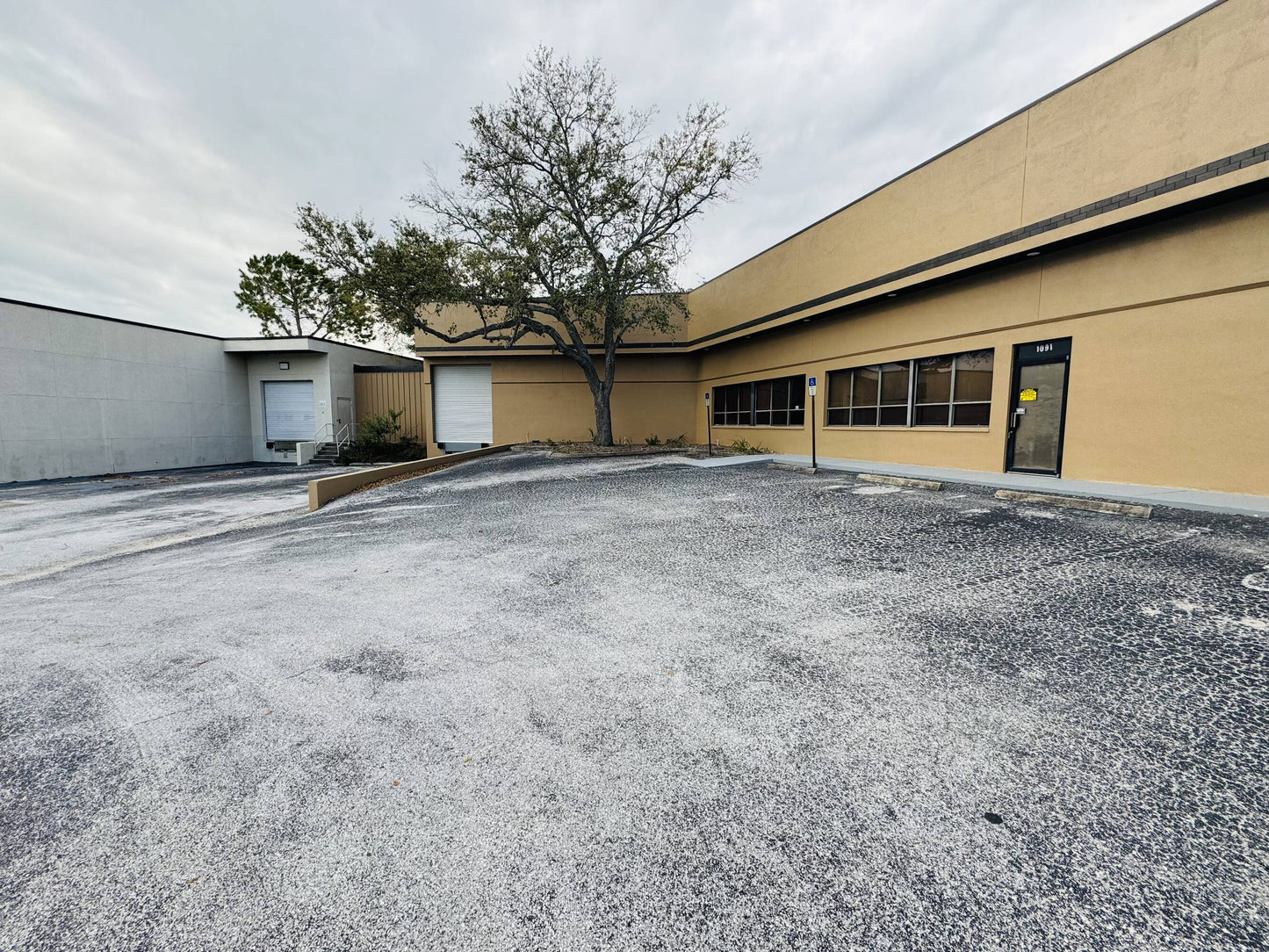 For Lease: 1901 Progress Ct Palm Harbor, FL 34683
