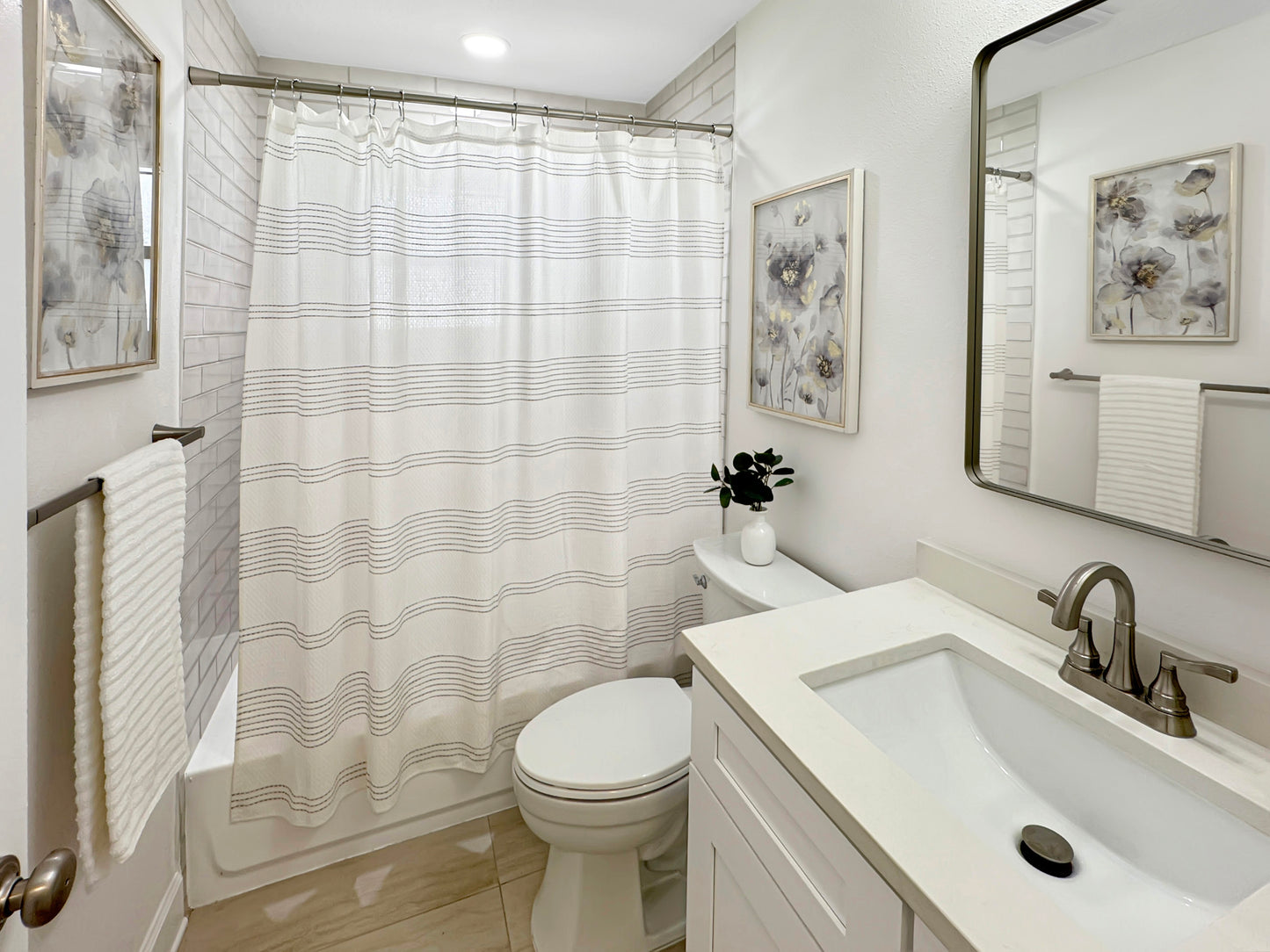 For Sale: 9907 Island Harbor Dr, Port Richey, FL 34668